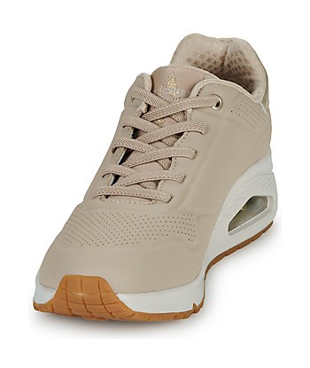 Baskets basses femmes Skechers UNO - SHIMMER AWAY Beige