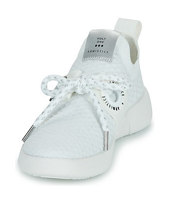 Baskets basses femmes Armistice VOLT ONE Blanc