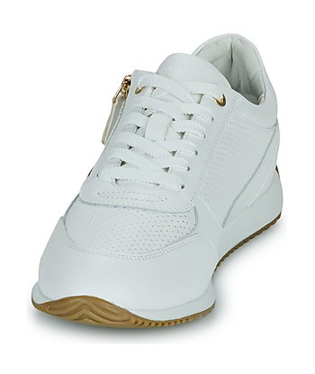 Baskets basses femmes Geox D36N0A05485C1000 Blanc