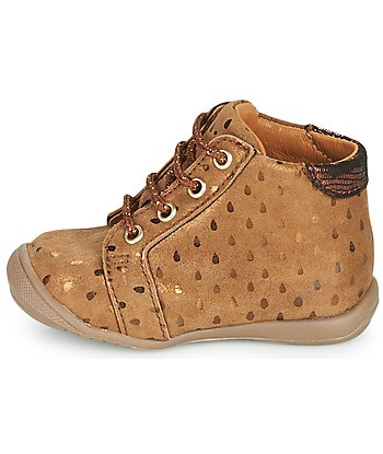 Baskets montantes enfant filles GBB POMME Marron