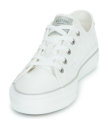 Baskets basses femmes Mustang 1272309 Blanc