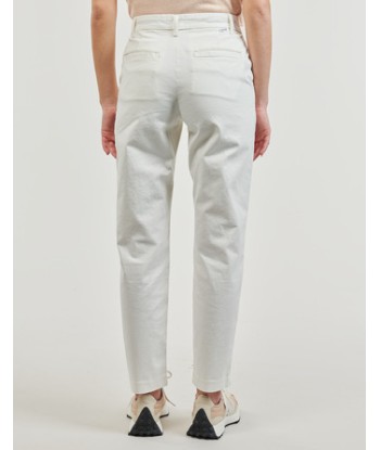 Chinots femmes Levis ESSENTIAL CHINO Blanc